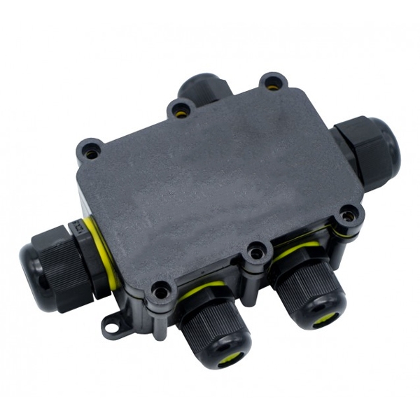 Scatola Con Cinque Connettori Ip68